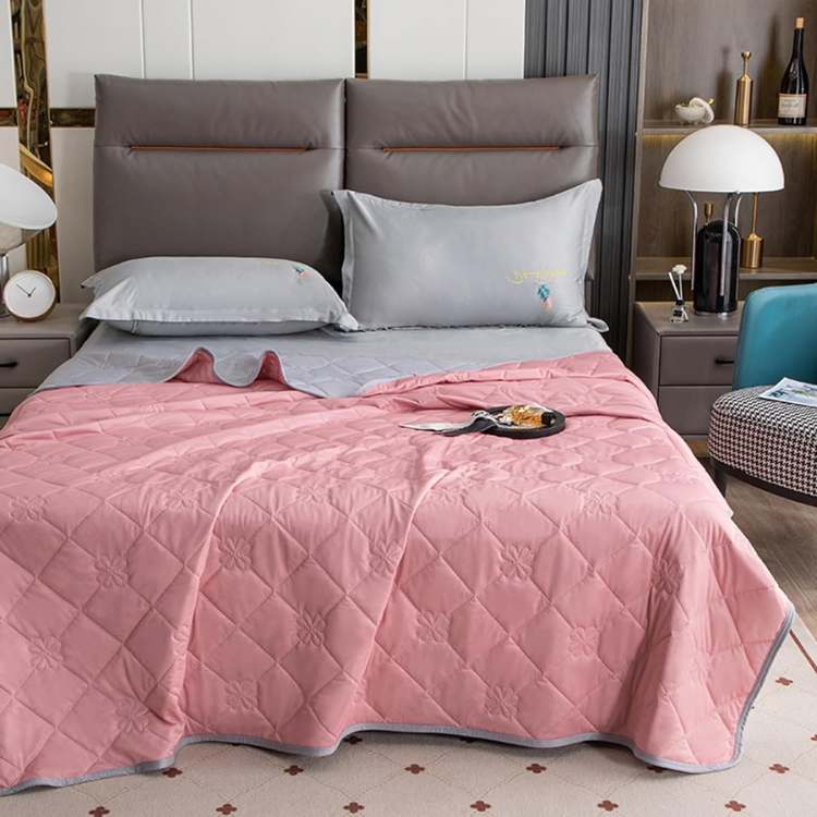 Cool Comfort | Cooling Blanket for Bed with Breathable Fabric | Hypoallergenic for Restful Sleep 1