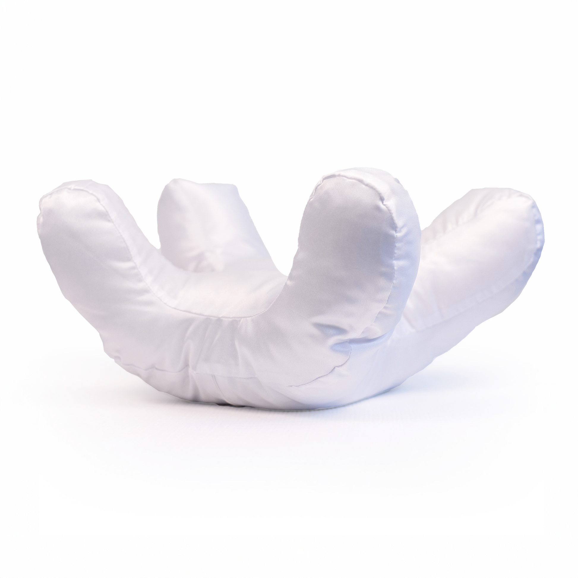 Flawless Face Pillow Cloud | Sleep Pillow with Precision-Cutouts | Ideal for Side Sleepers and Youthful Skin 4